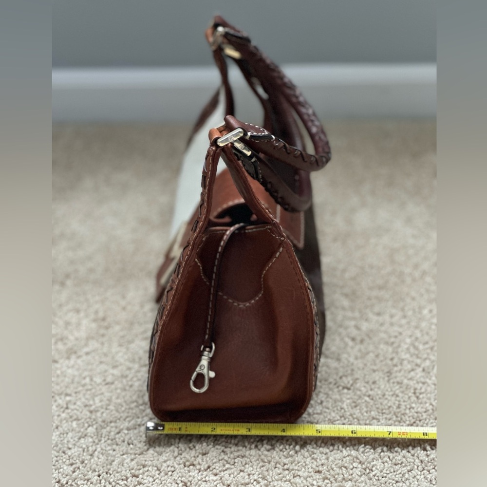Perfect for fall & winter Michael Michael Kors brown cowhide bag. - Picture 8 of 9